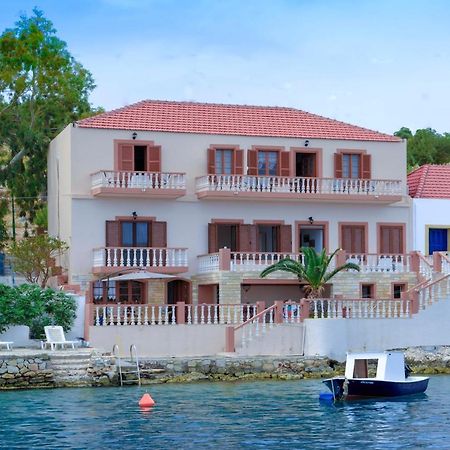 Villa Skiadeni Chalki Town Екстер'єр фото