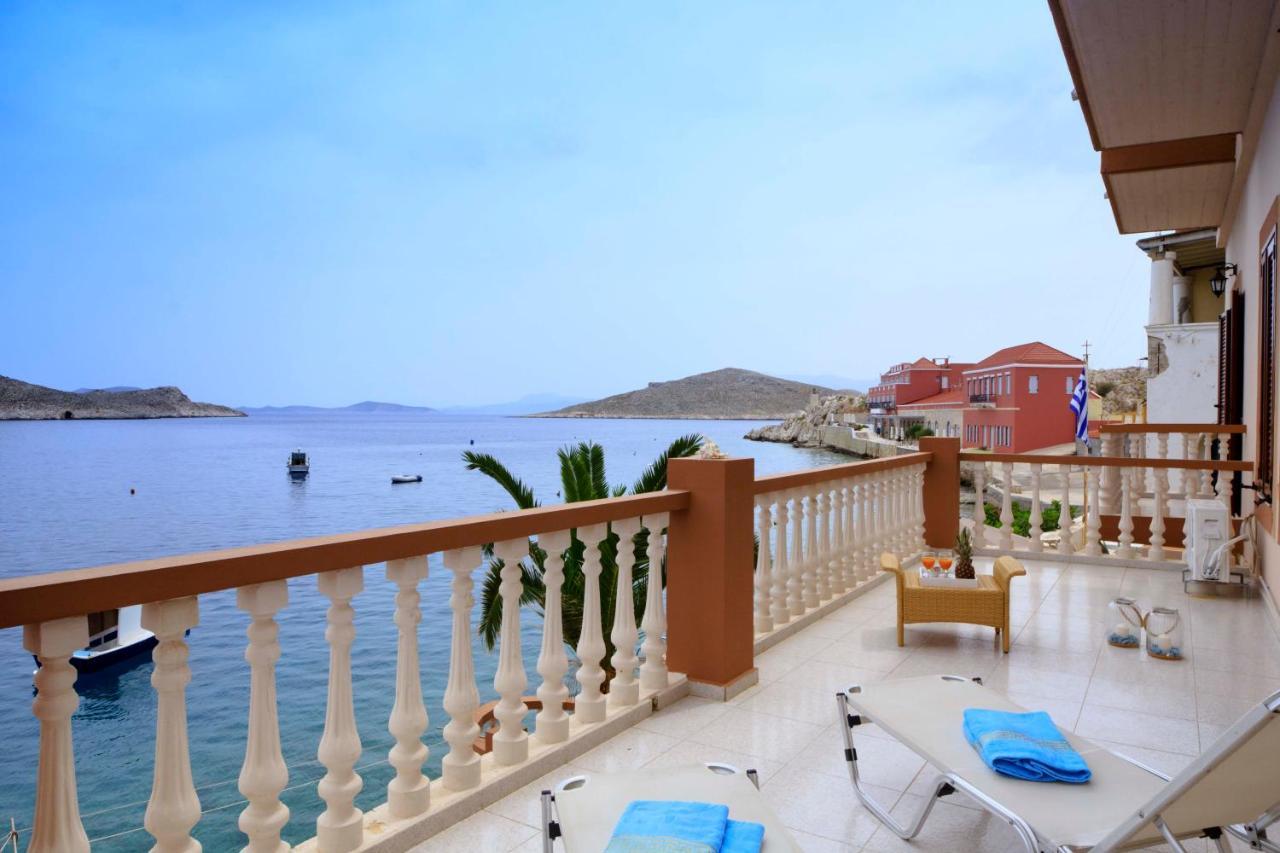 Villa Skiadeni Chalki Town Екстер'єр фото