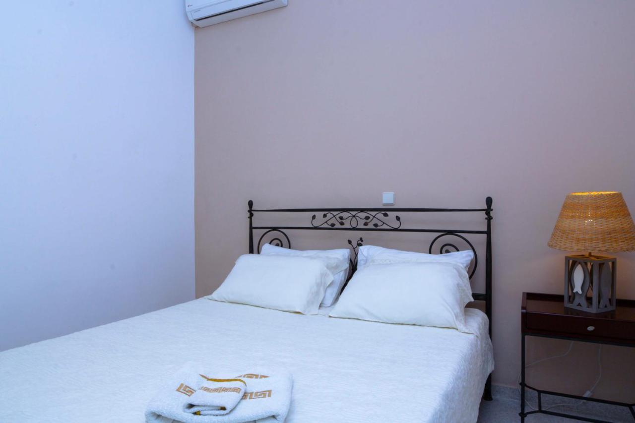 Villa Skiadeni Chalki Town Екстер'єр фото